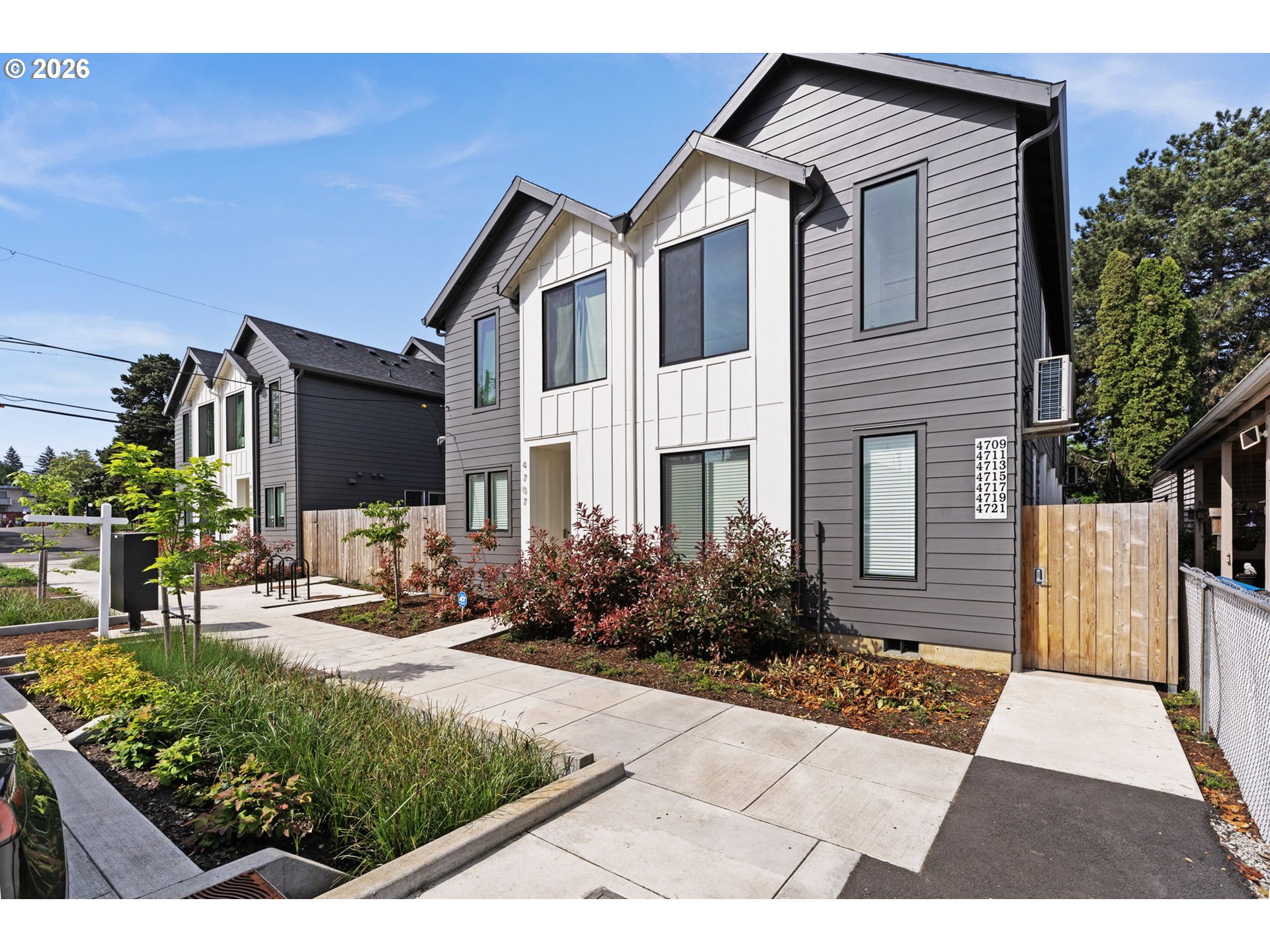 4719 NE 107TH AVE 10