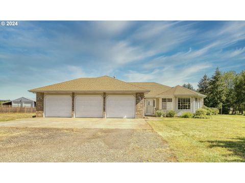 A home in Warren