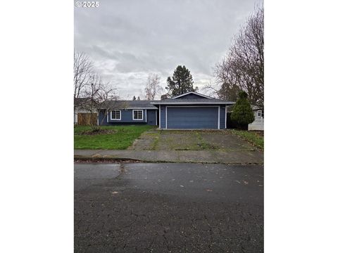 Photo of 4744 Ravine Ct NE, Salem, OR 97305 (MLS # 514175658)