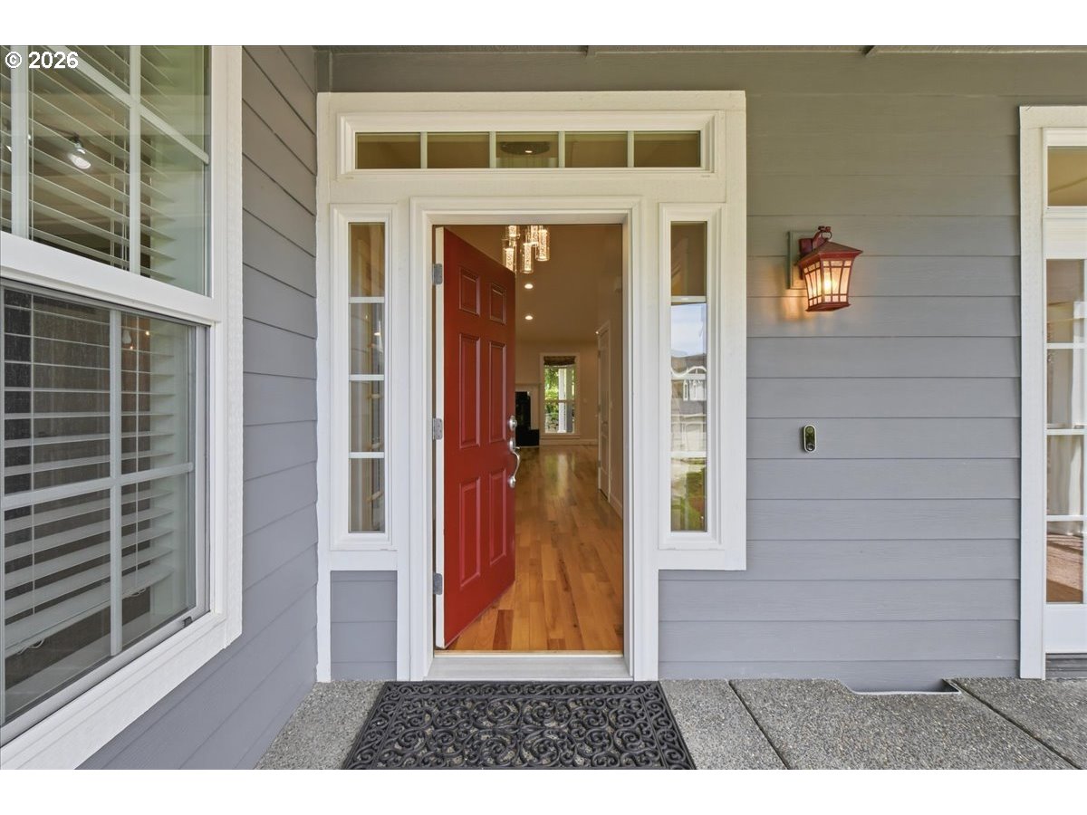 909 N 9TH WAY