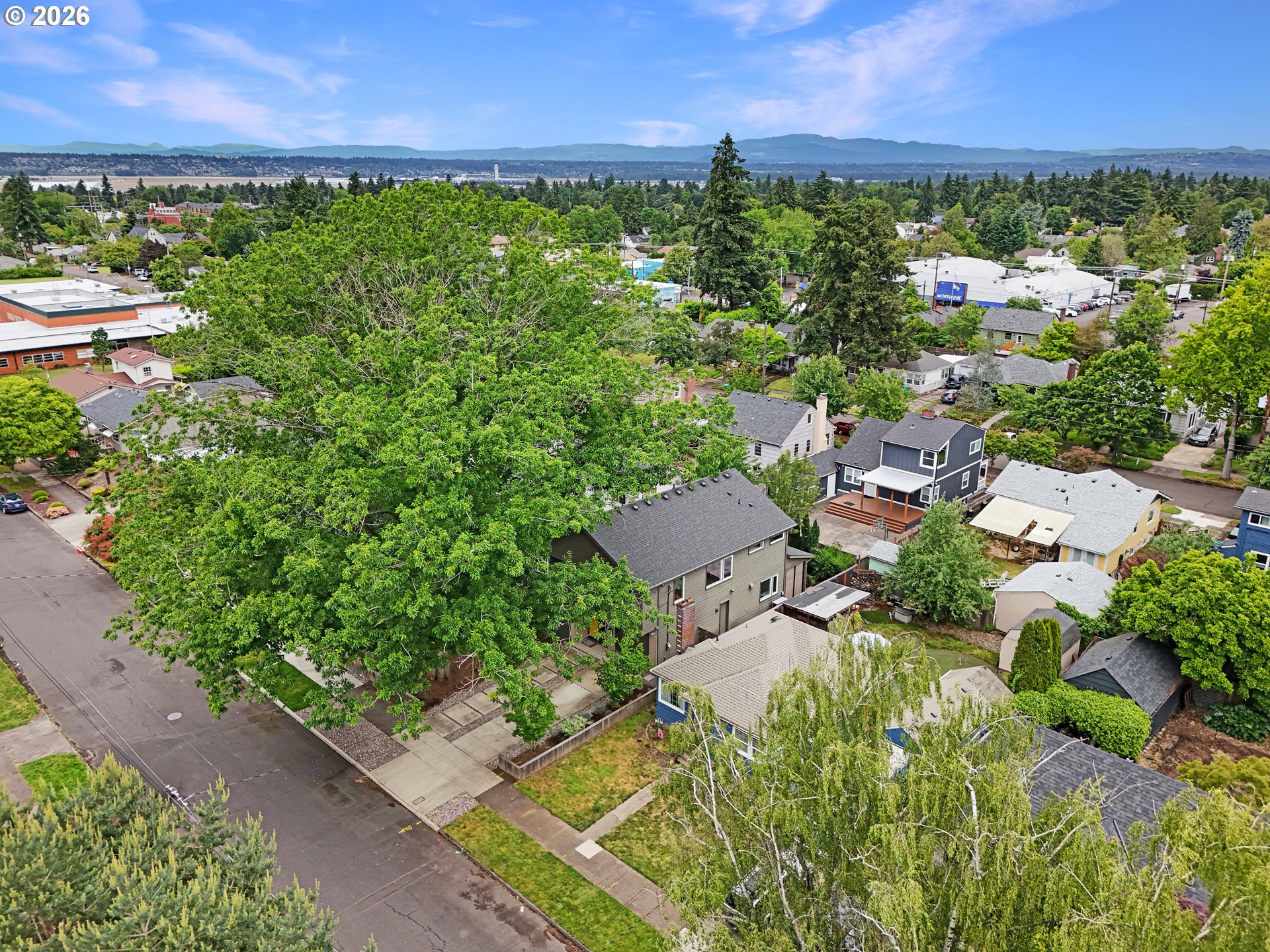 4648 NE 40TH AVE