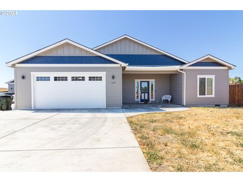 A home in Hermiston