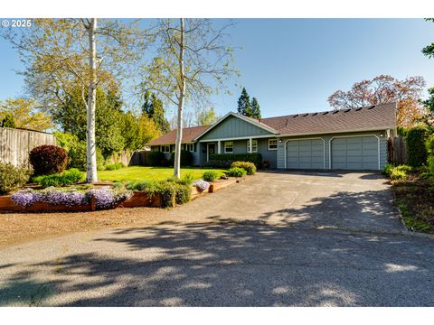 445 HAZEL CT Eugene OR 97401