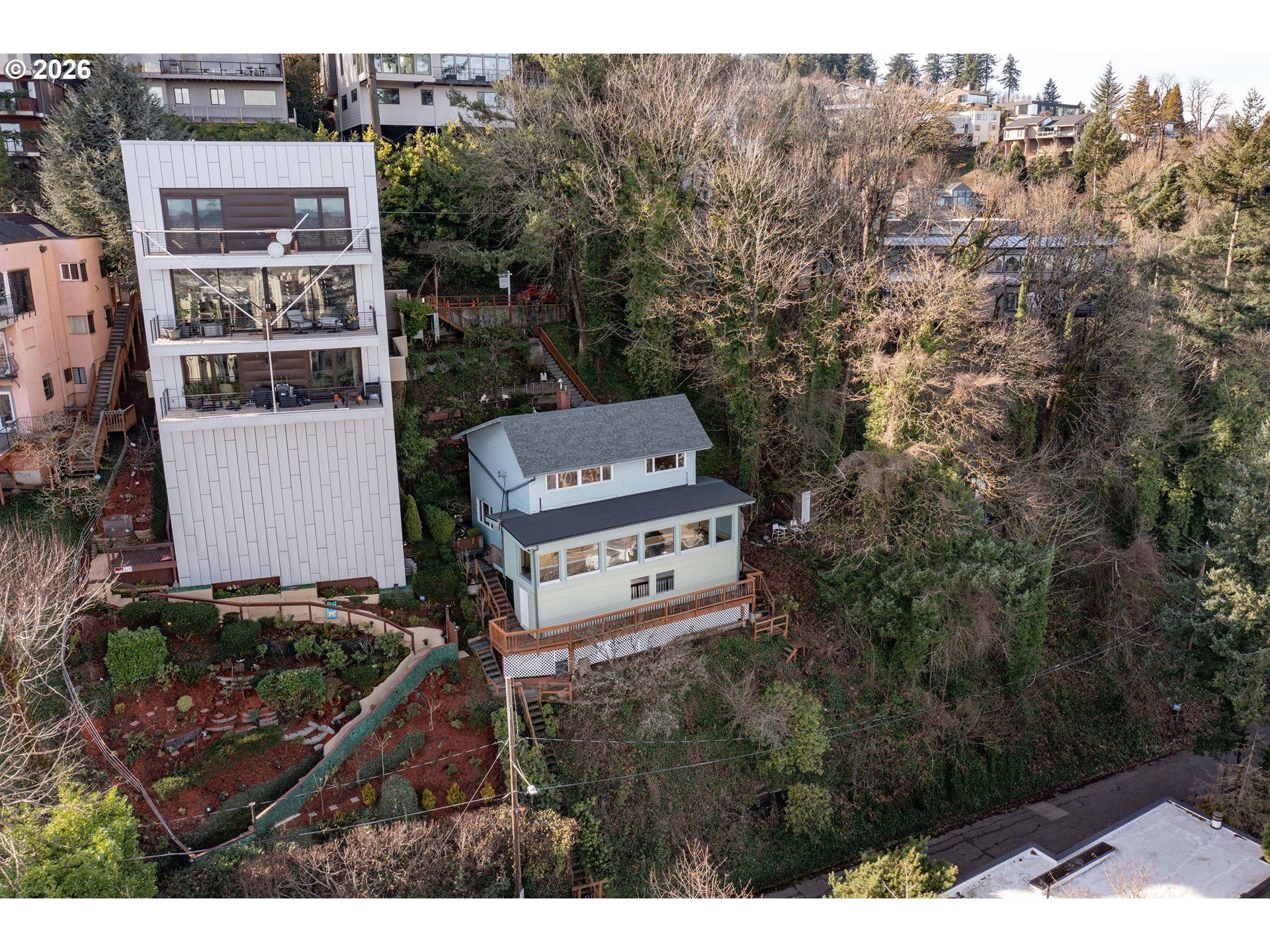 2604 SW Buckingham AVE