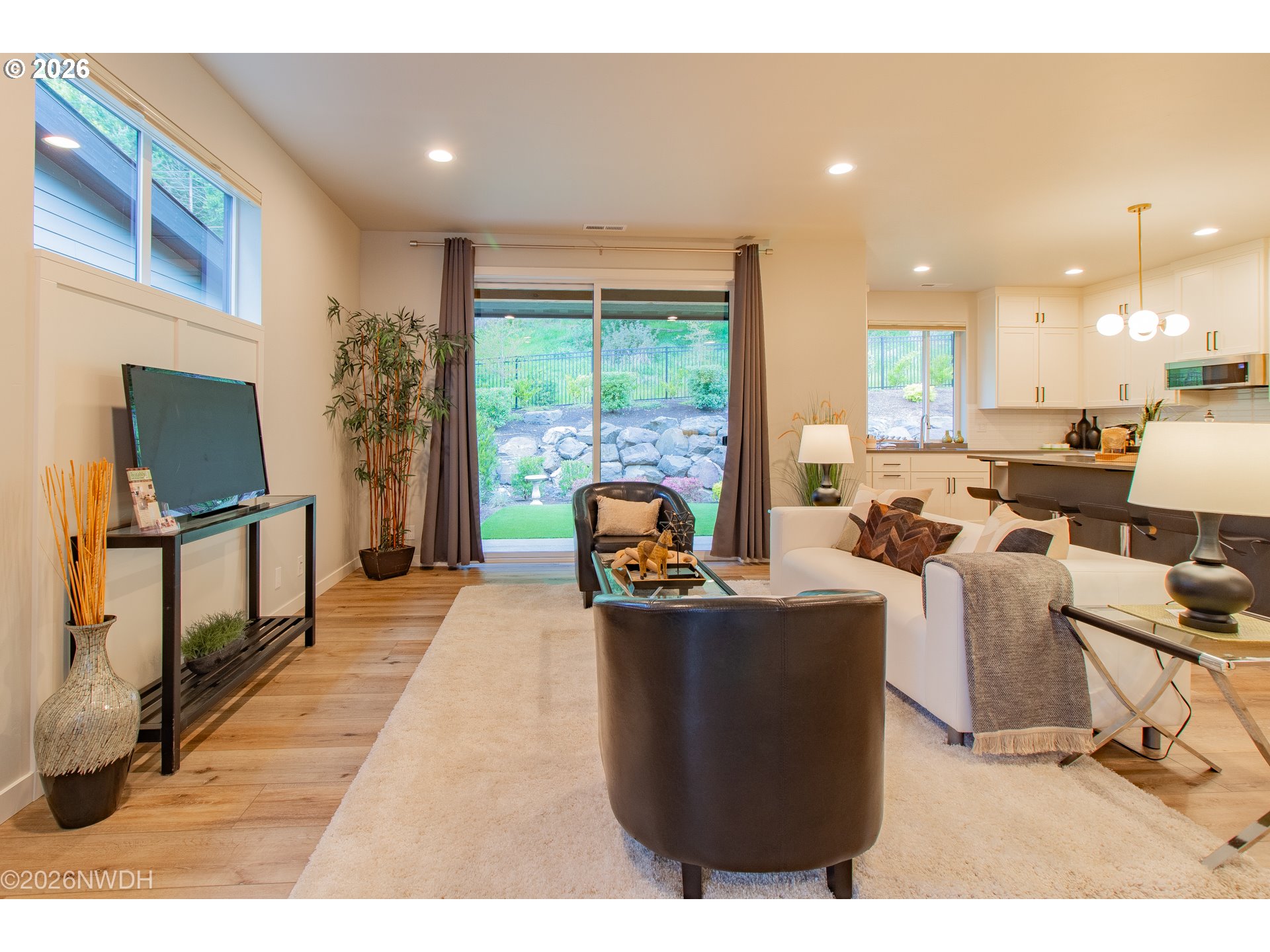 133 SHELTON MCMURPHEY BLVD