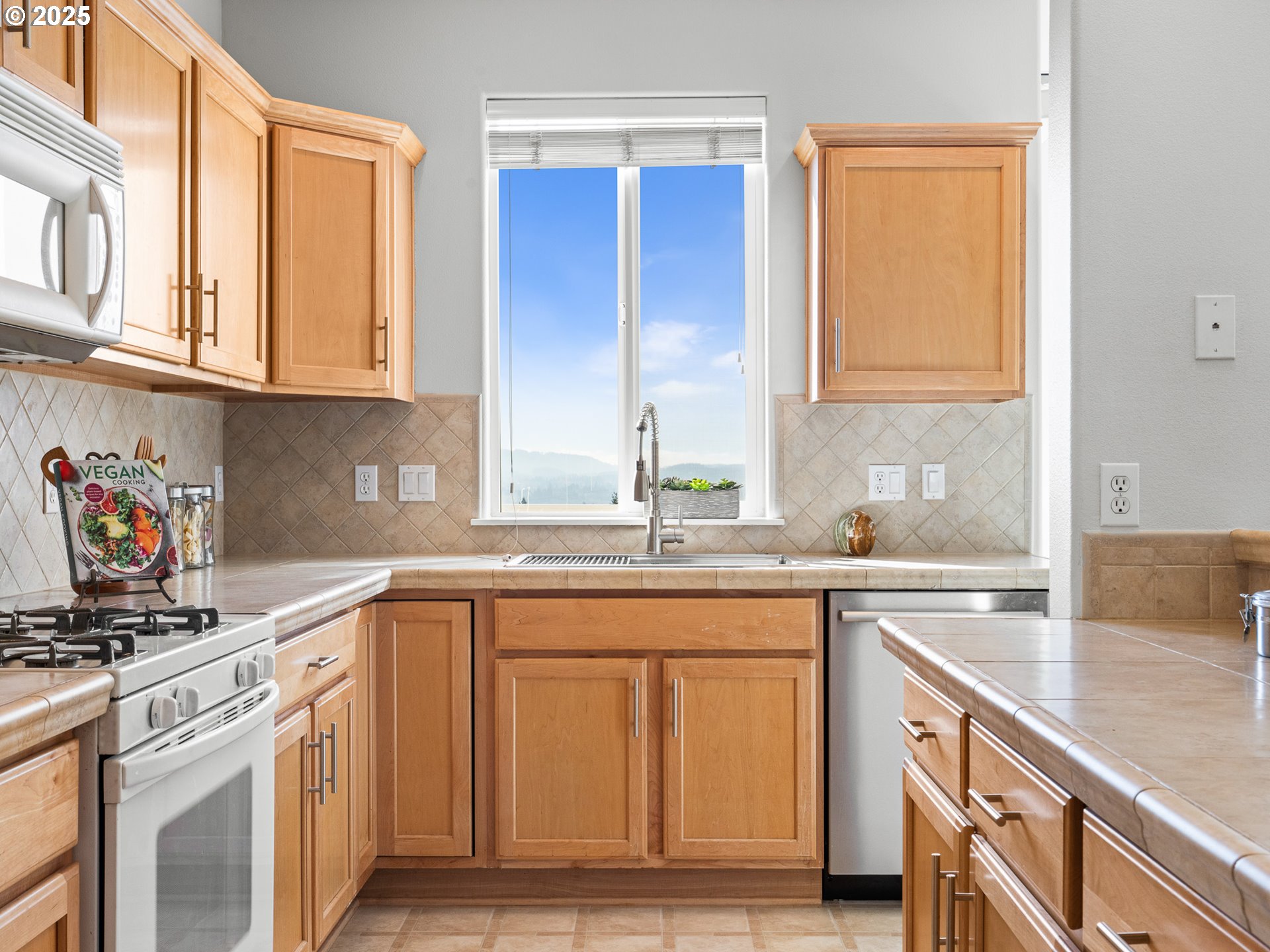 13622 SW CRESTLINE CT