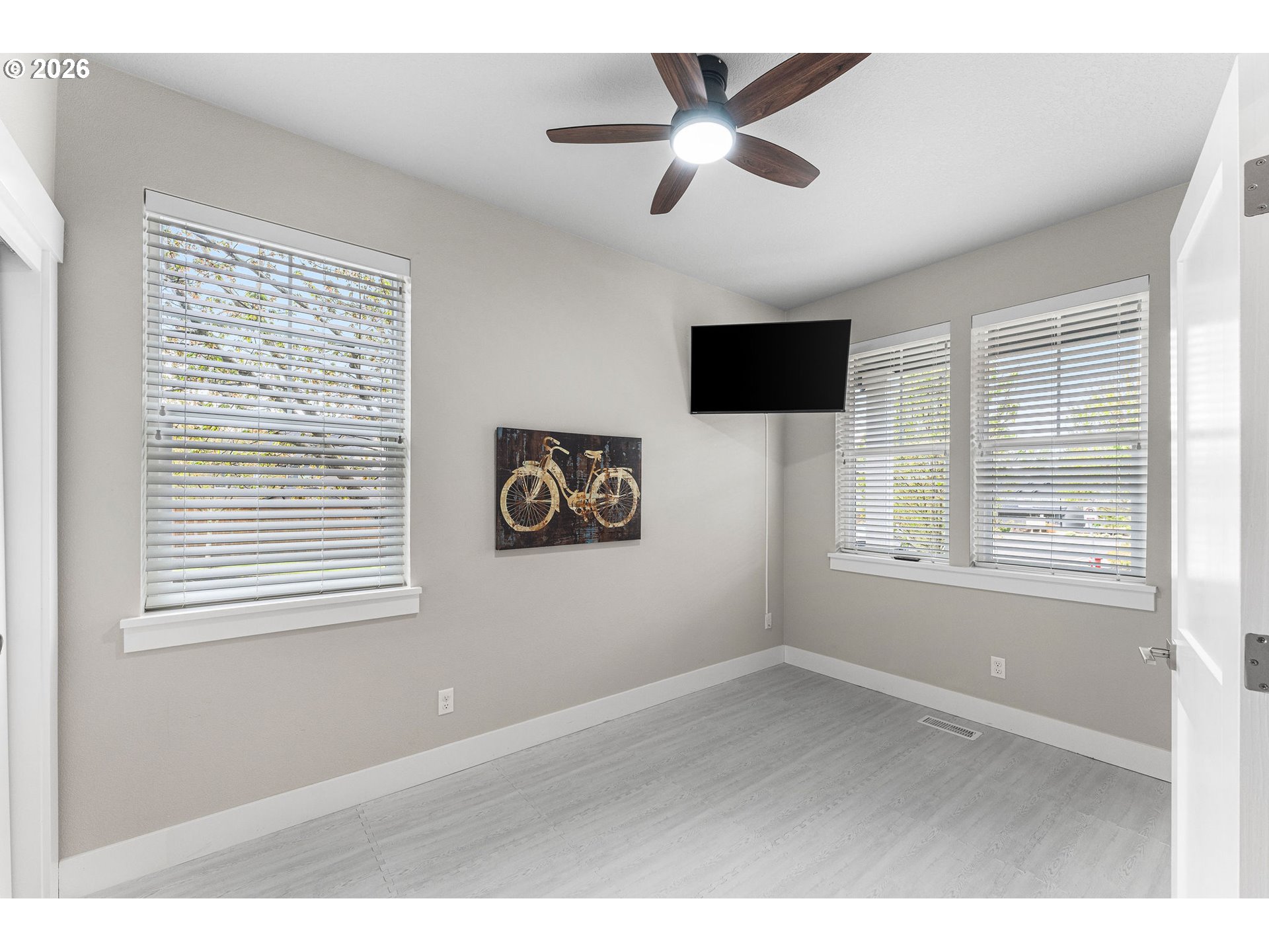 11760 SE GOLDEN EAGLE LN