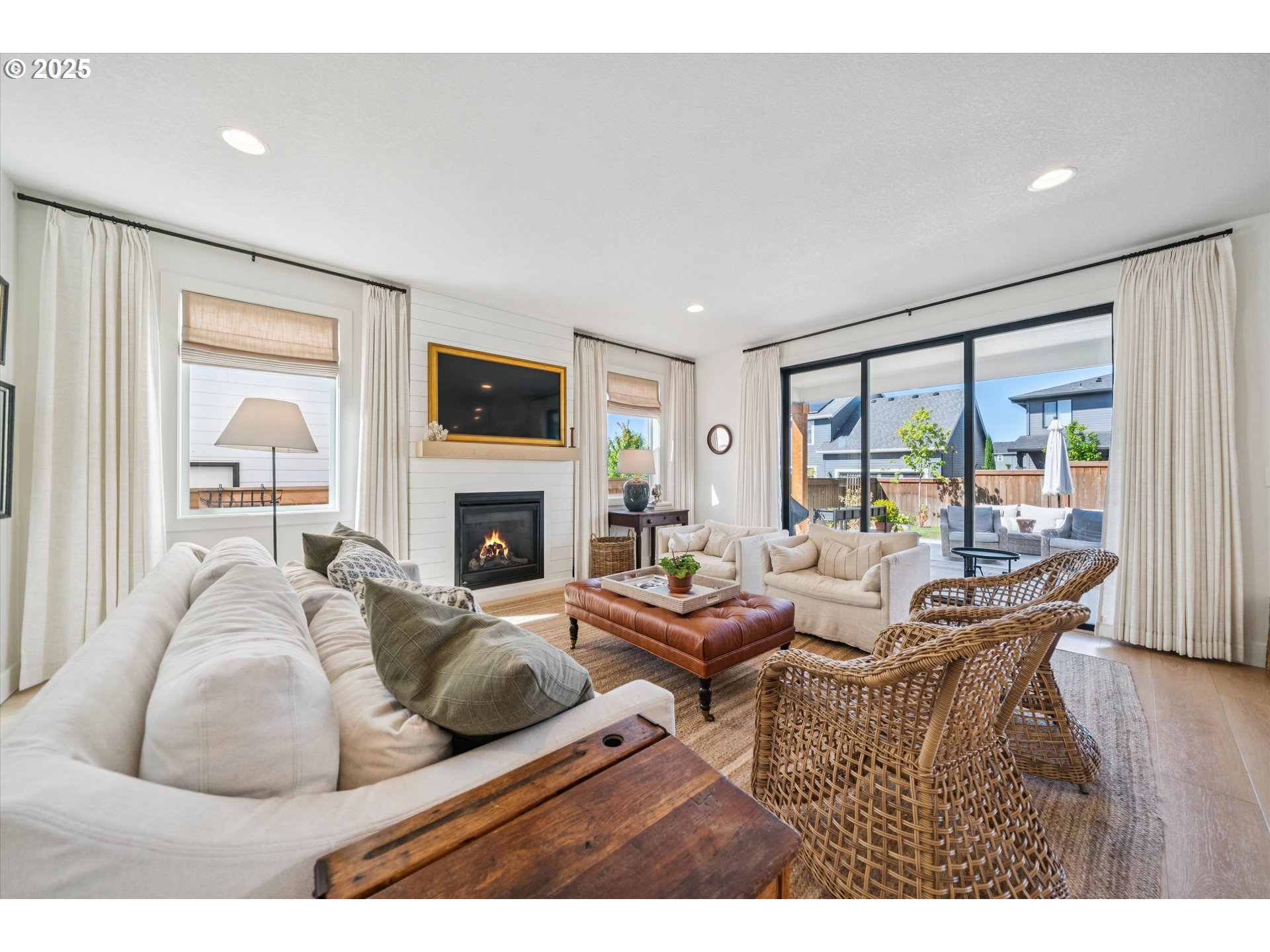27633 SW LARKSPUR TER