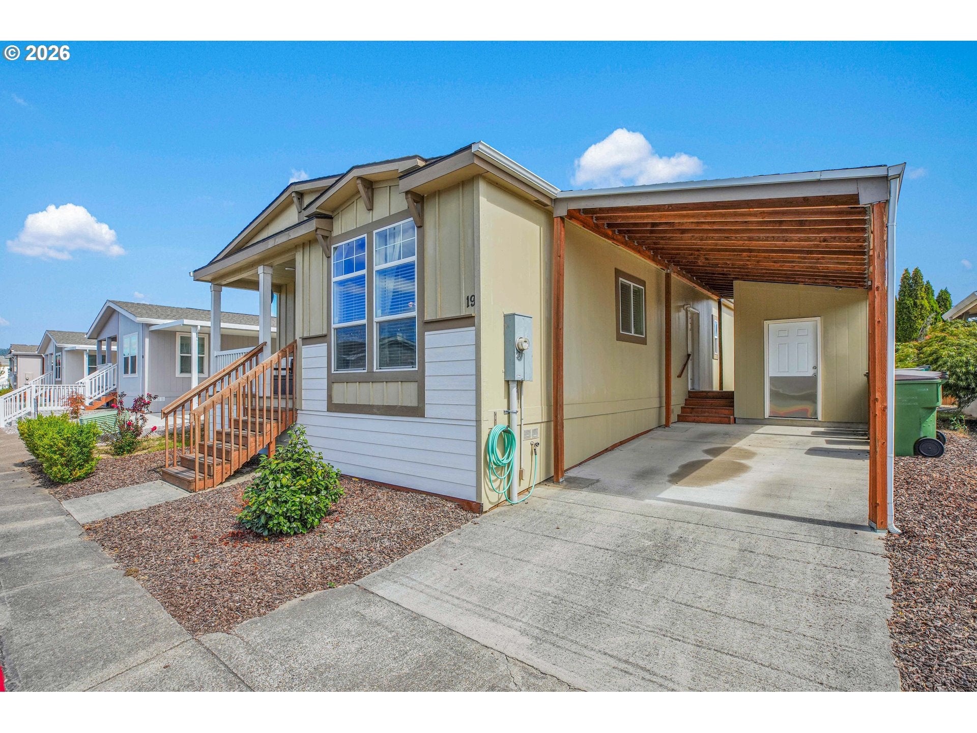 1000 S MCKERN CT 19
