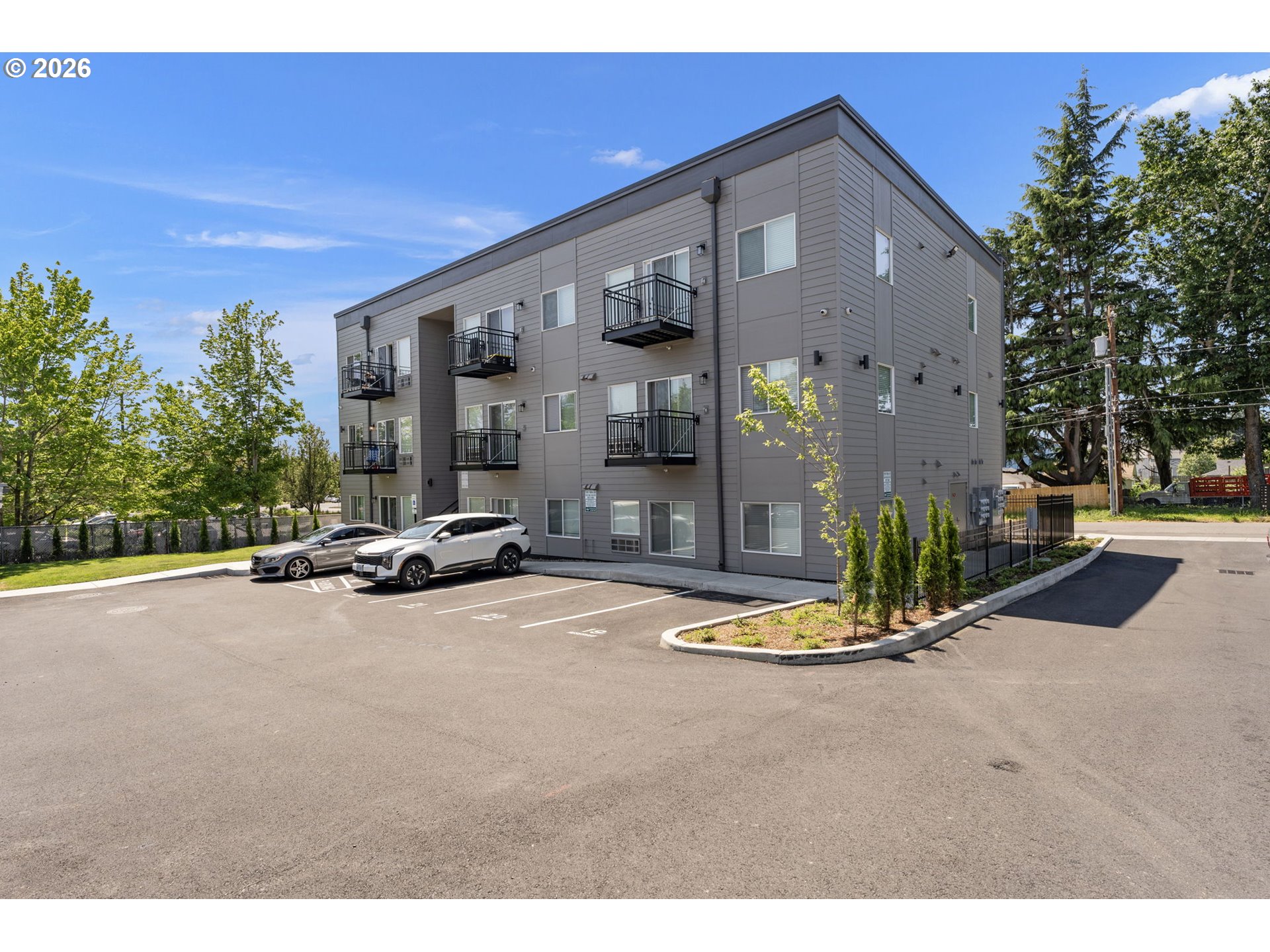 3320 SE 90TH PL