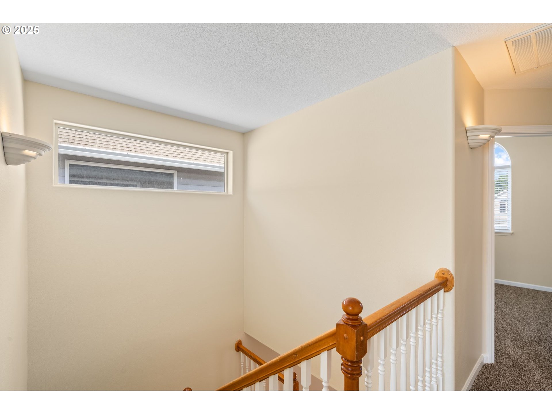 Vancouver, Washington 98682, United States, 3 Bedrooms Bedrooms, ,3 BathroomsBathrooms,Residential,Pending,111410