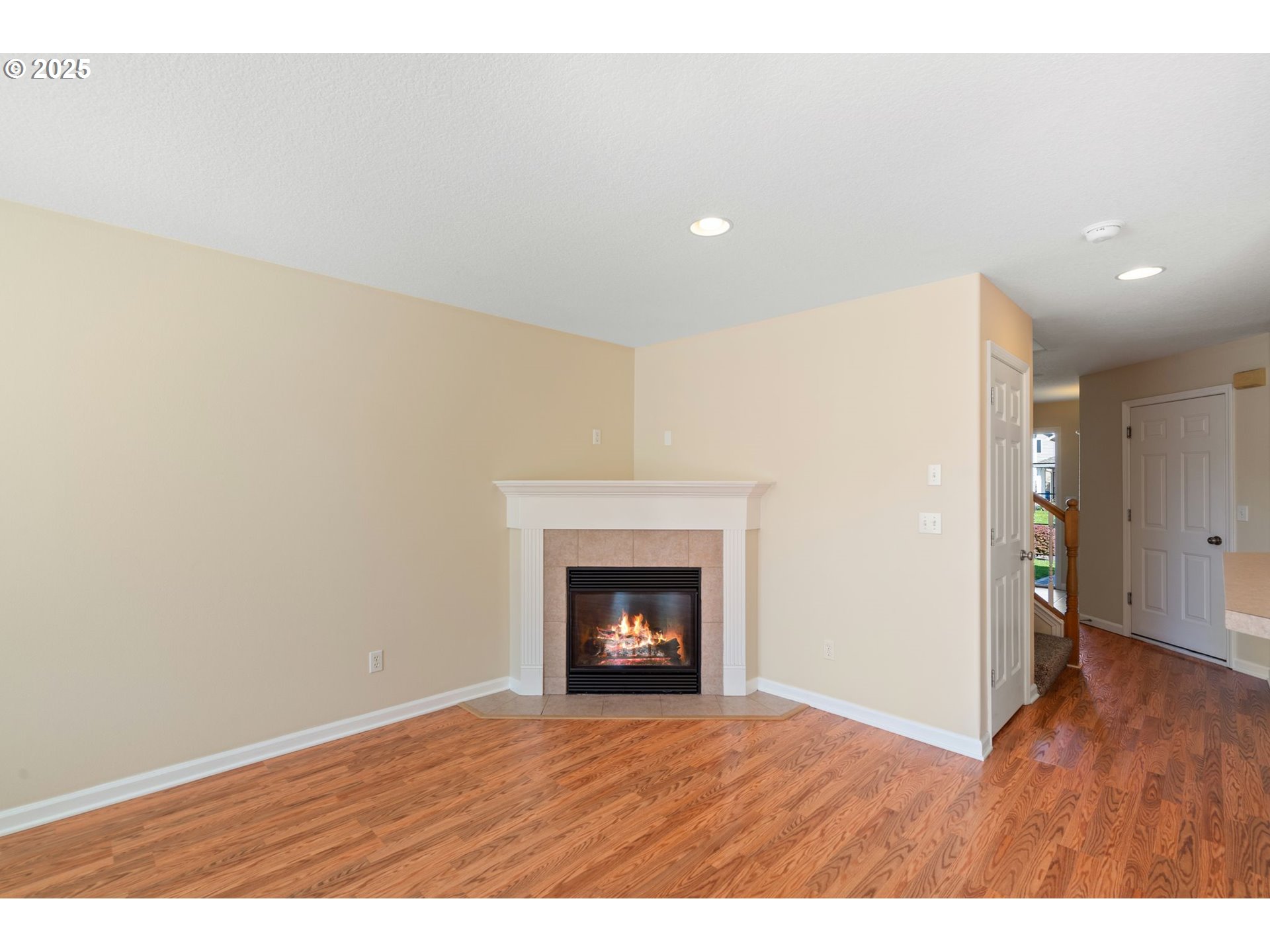 Vancouver, Washington 98682, United States, 3 Bedrooms Bedrooms, ,3 BathroomsBathrooms,Residential,Pending,111410