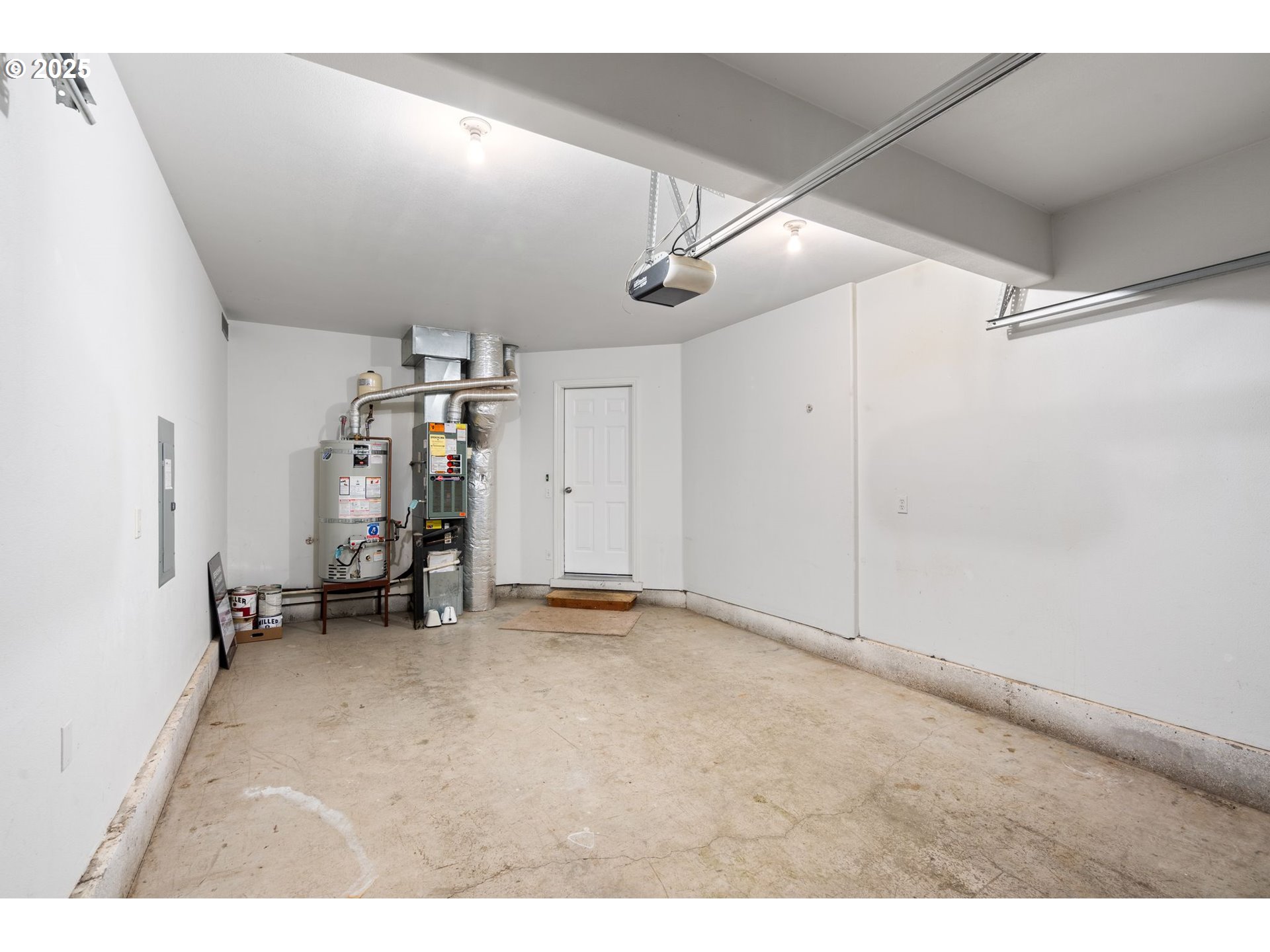 Vancouver, Washington 98682, United States, 3 Bedrooms Bedrooms, ,3 BathroomsBathrooms,Residential,Pending,111410