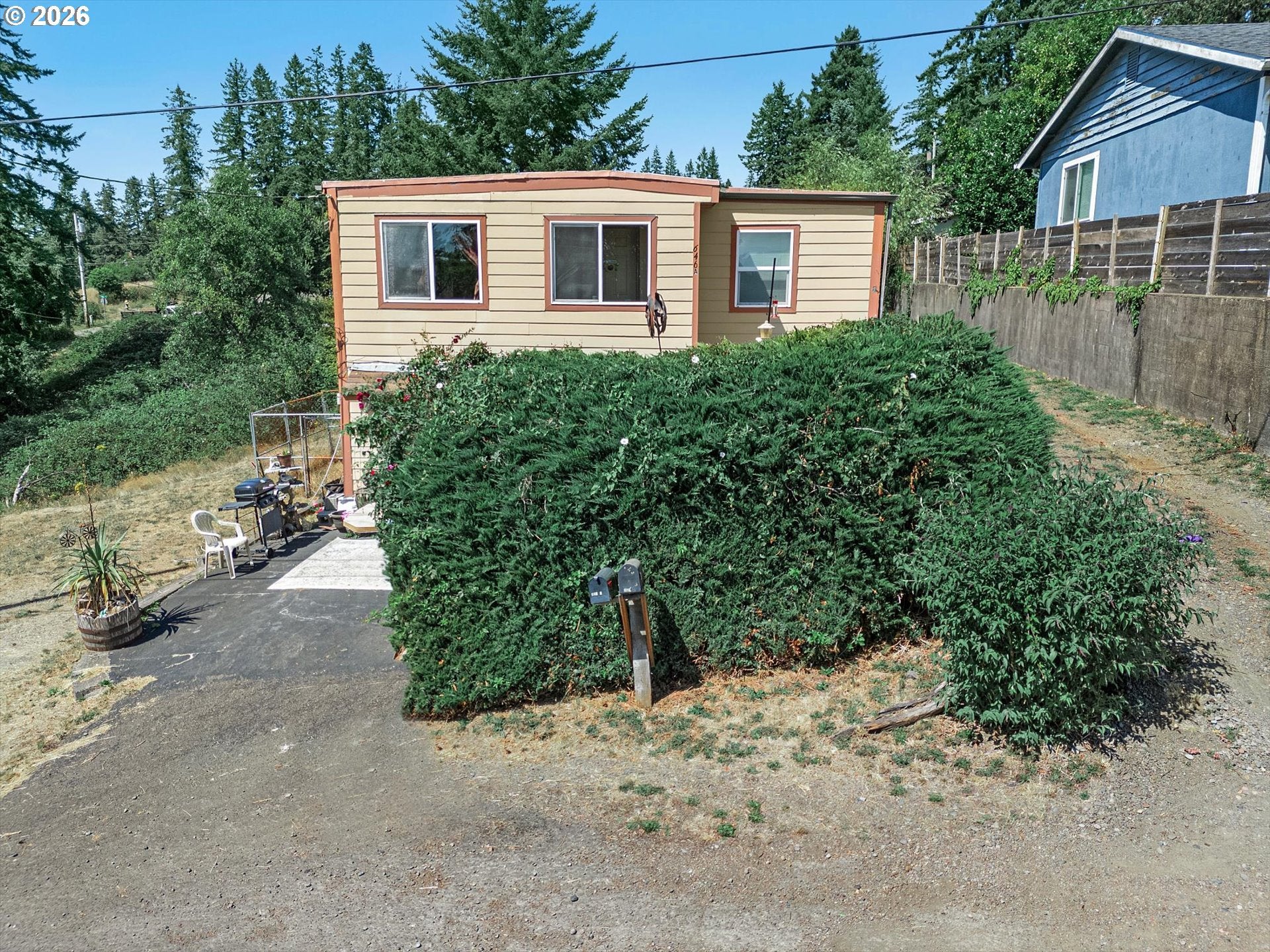 646 SE 8TH ST