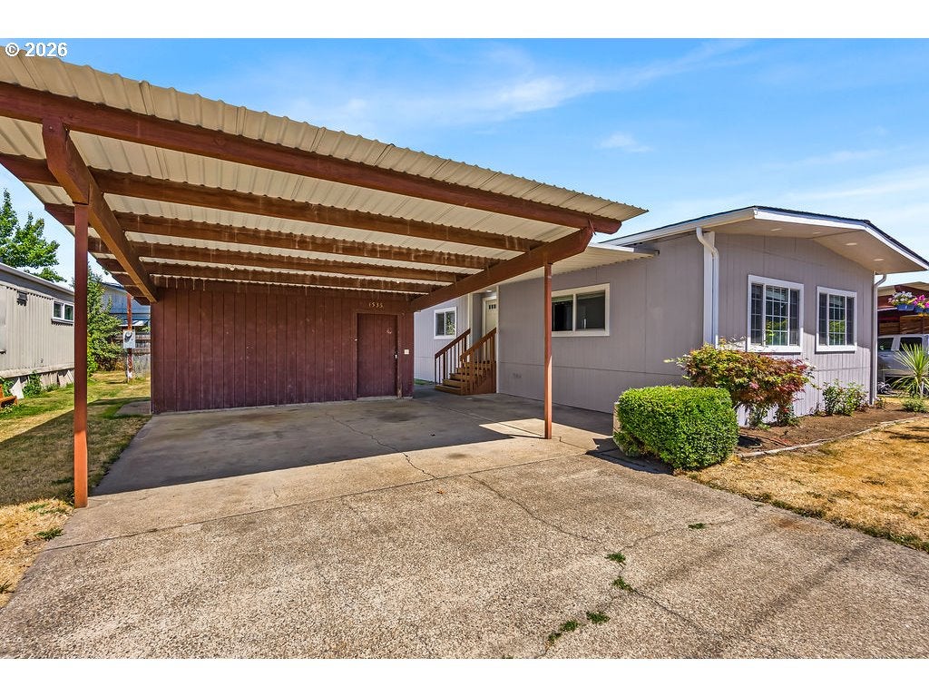1535 NW 2ND ST