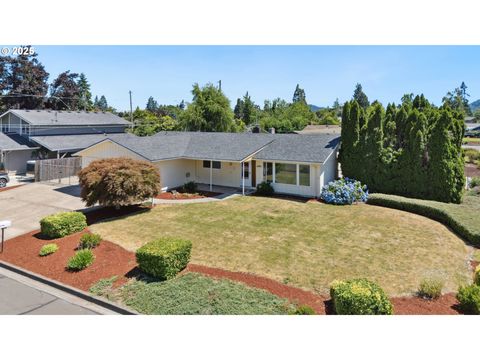 1603 DELROSE AVE Springfield OR 97477