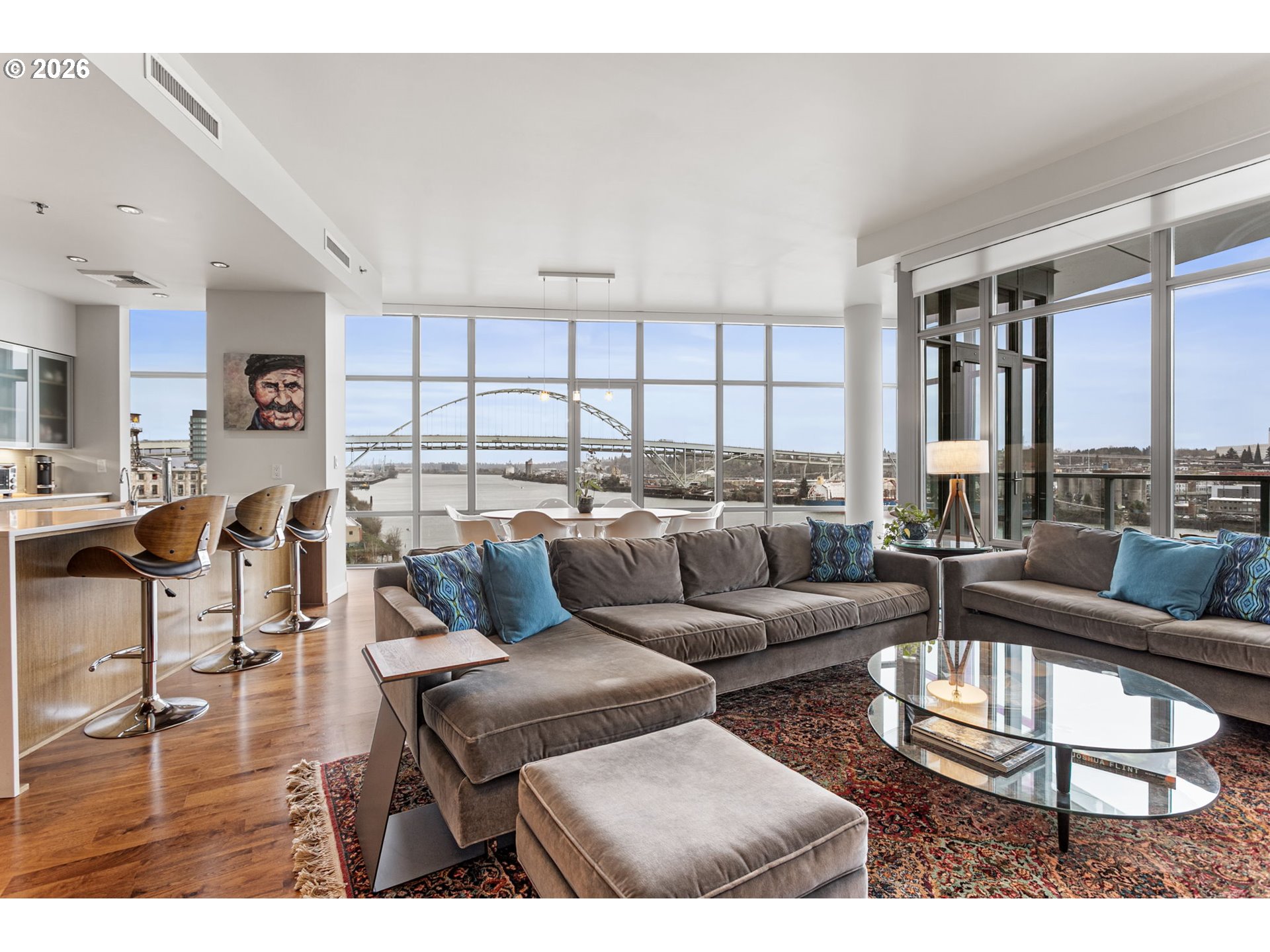 1310 NW Naito PKWY 1001