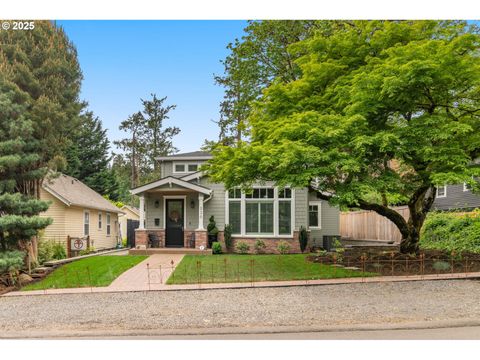 330 6TH ST Lake Oswego OR 97034