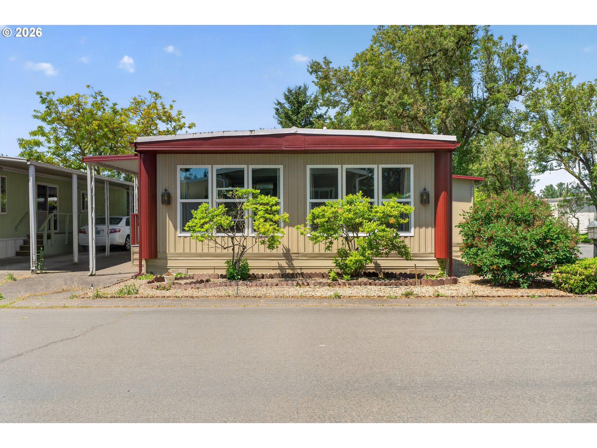 1800 LAKEWOOD CT 57