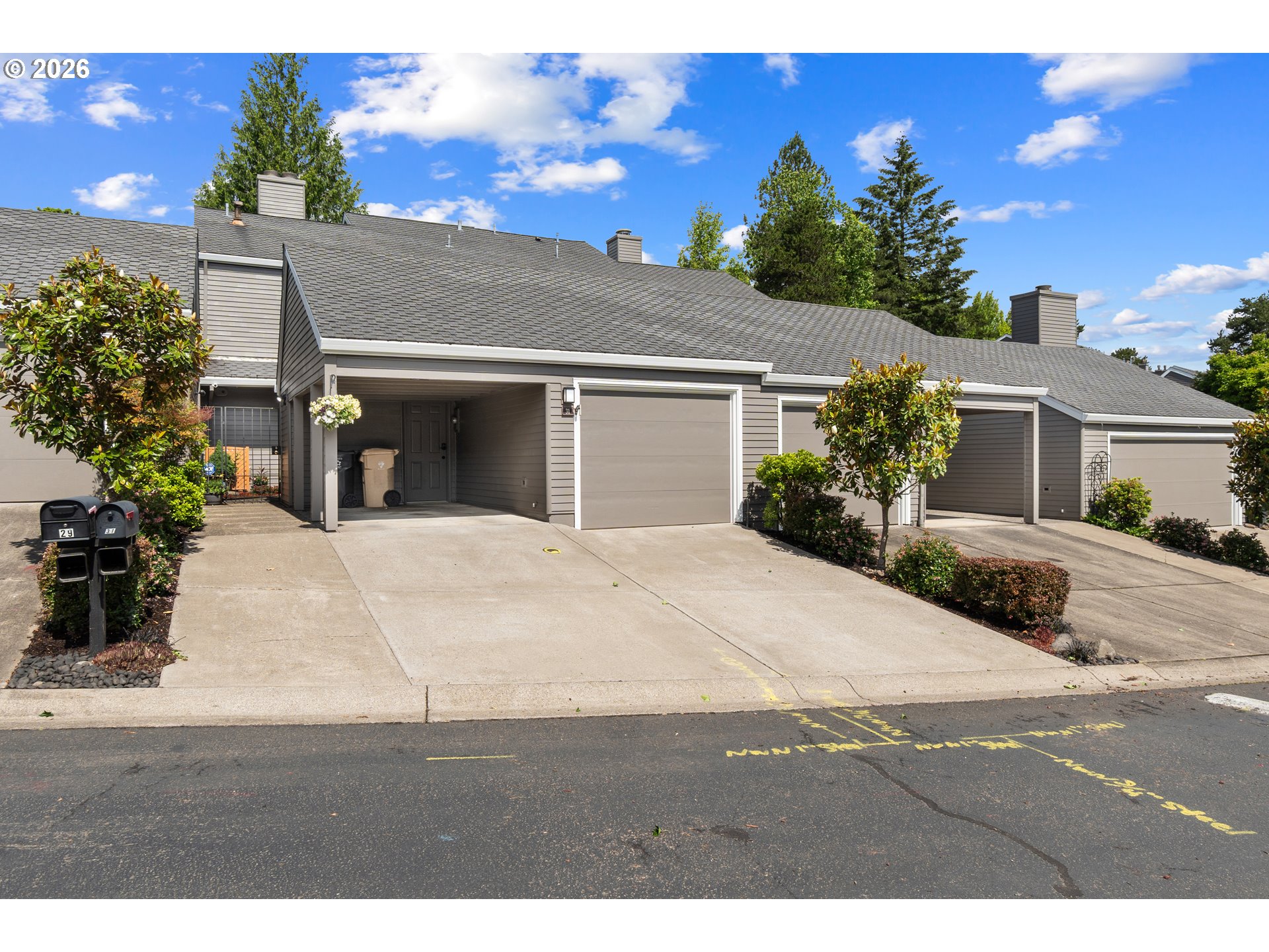 31 GREENRIDGE CT