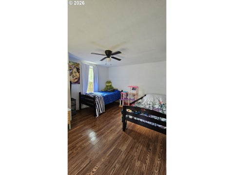 Tiny photo for 47705 Bain St, Oakridge, OR 97463 (MLS # 747134359)