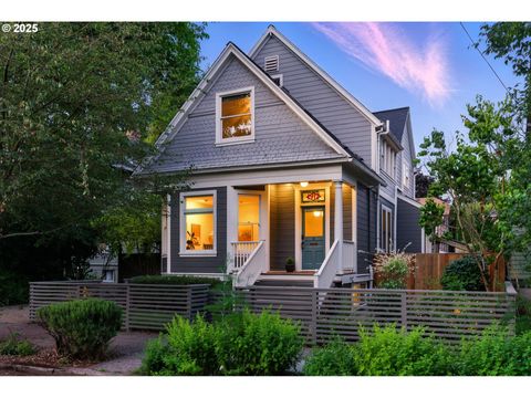 1912 NE 11TH AVE Portland OR 97212