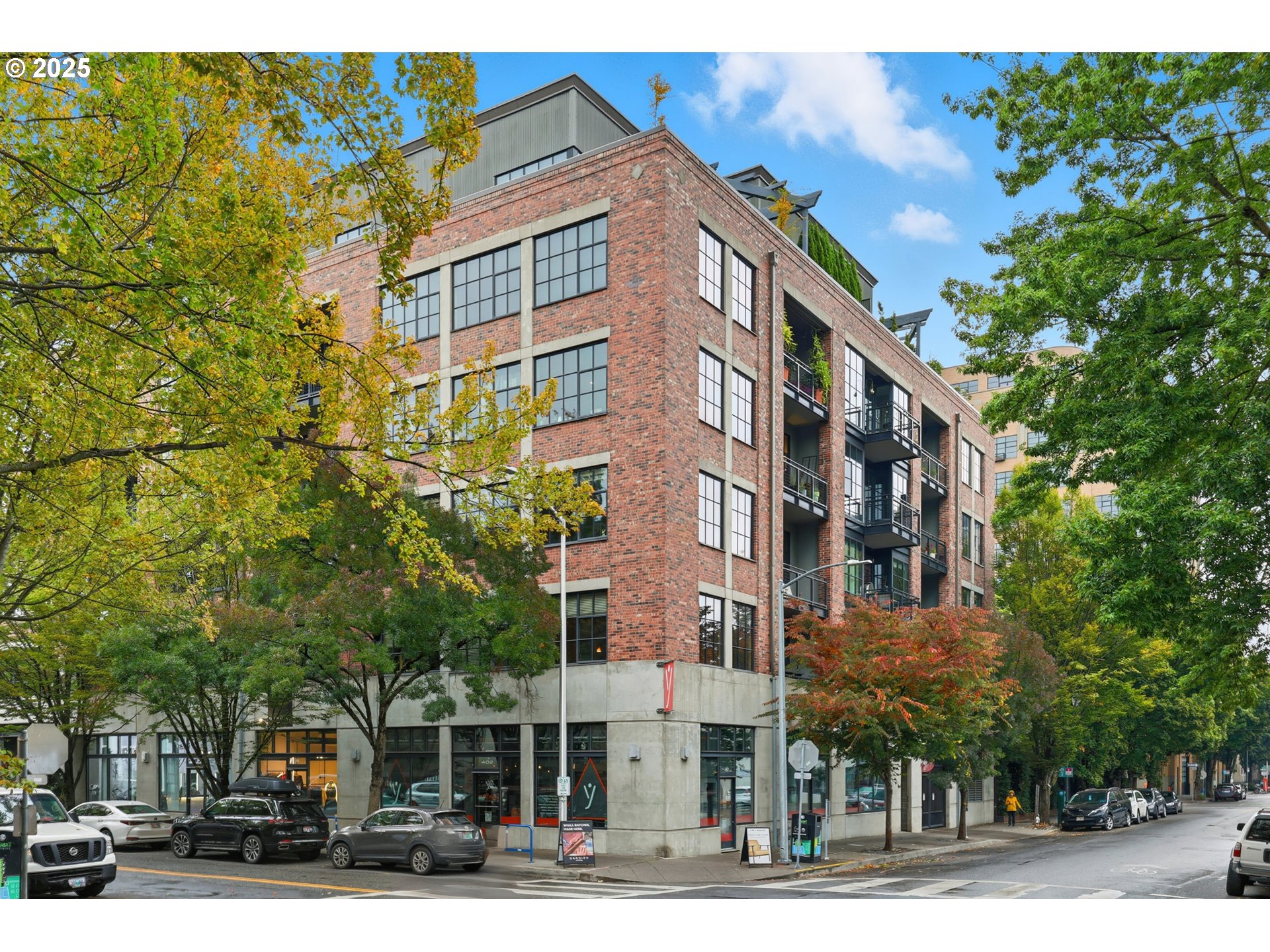408 NW 12TH AVE 215