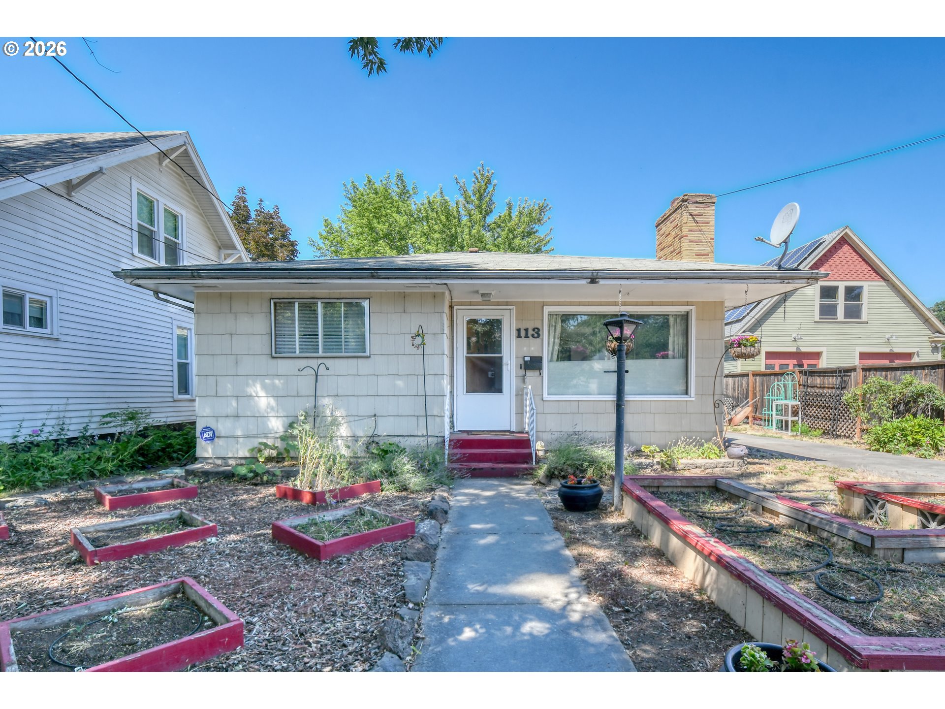 113 SE 7TH ST