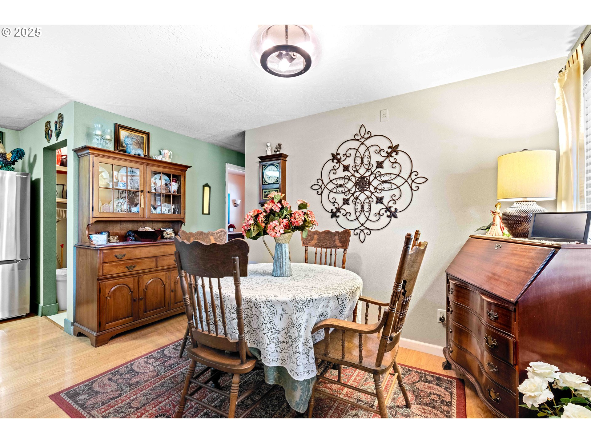 1042 W STATE ROUTE 4