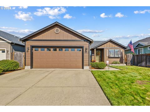 A home in Cottage Grove