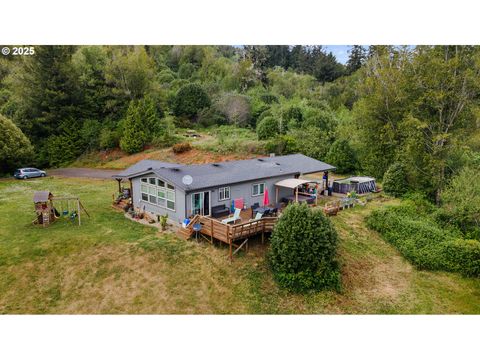 63562 DANIELS CREEK RD Coos Bay OR 97420
