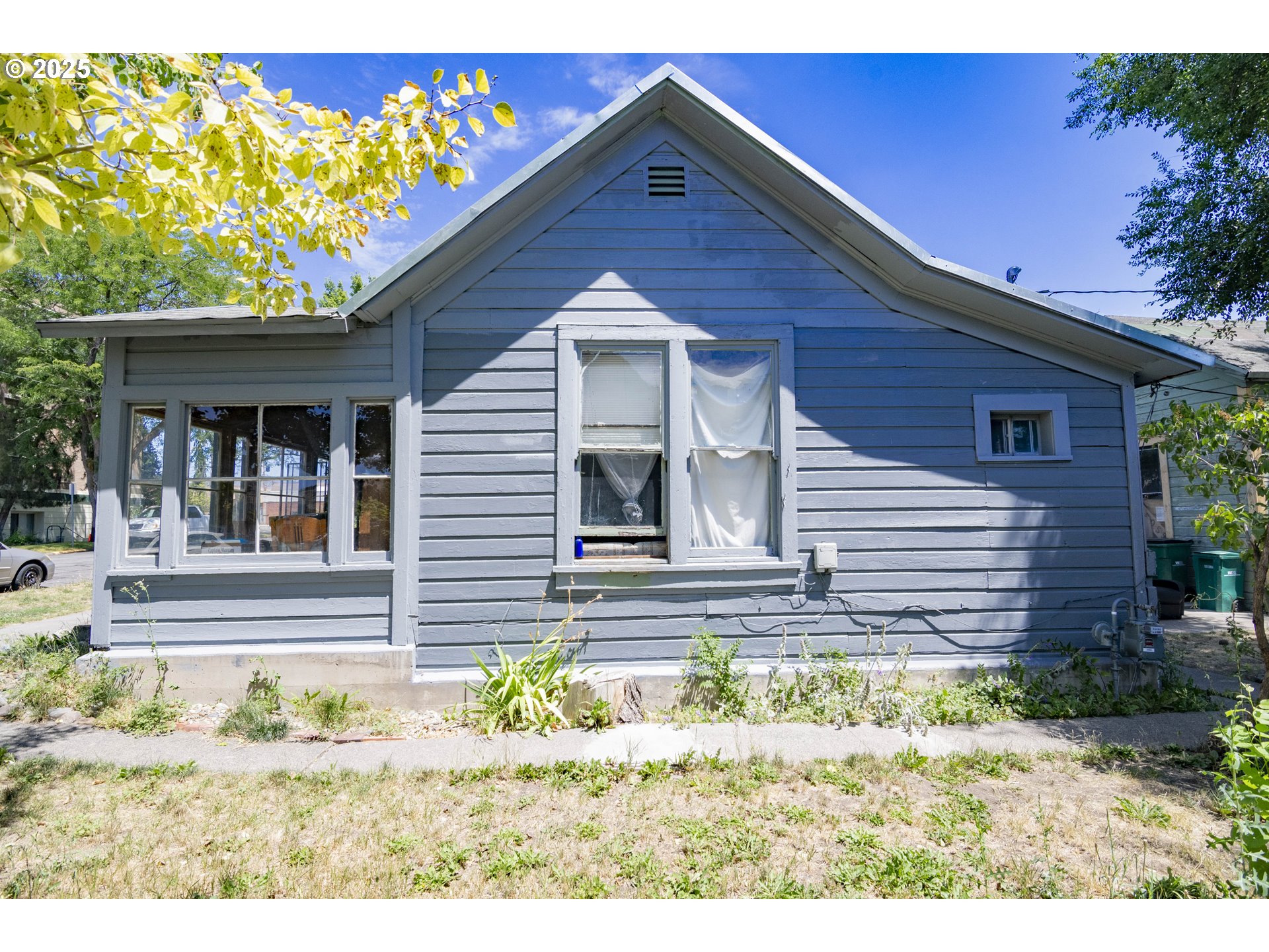 420 WALNUT AVE
