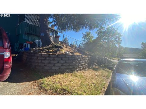 A home in Roseburg