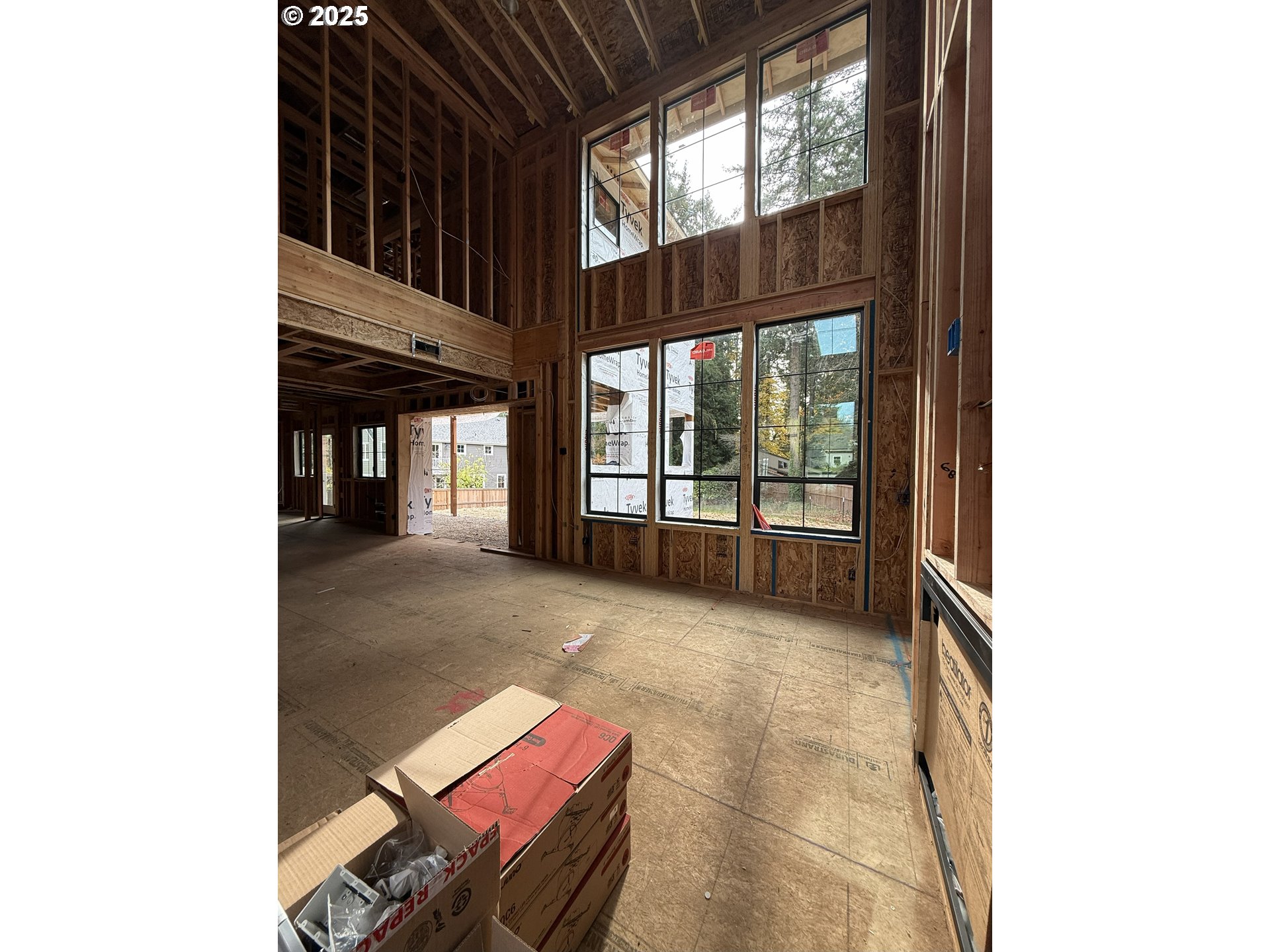 964 COUNTRY COMMONS LN