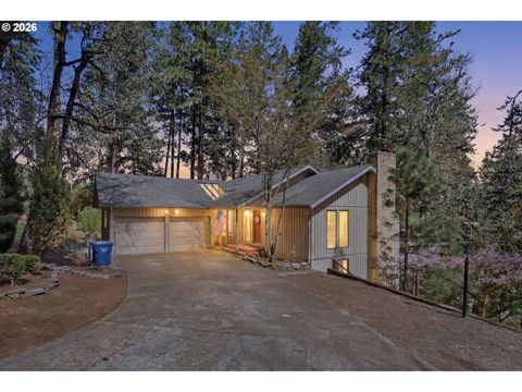 784 BROOKSIDE DR Eugene OR 97405