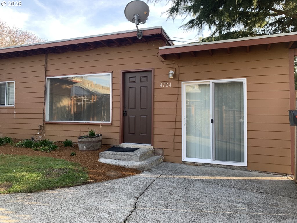 4720/4724 SE 37TH AVE