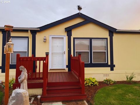 A home in Newberg