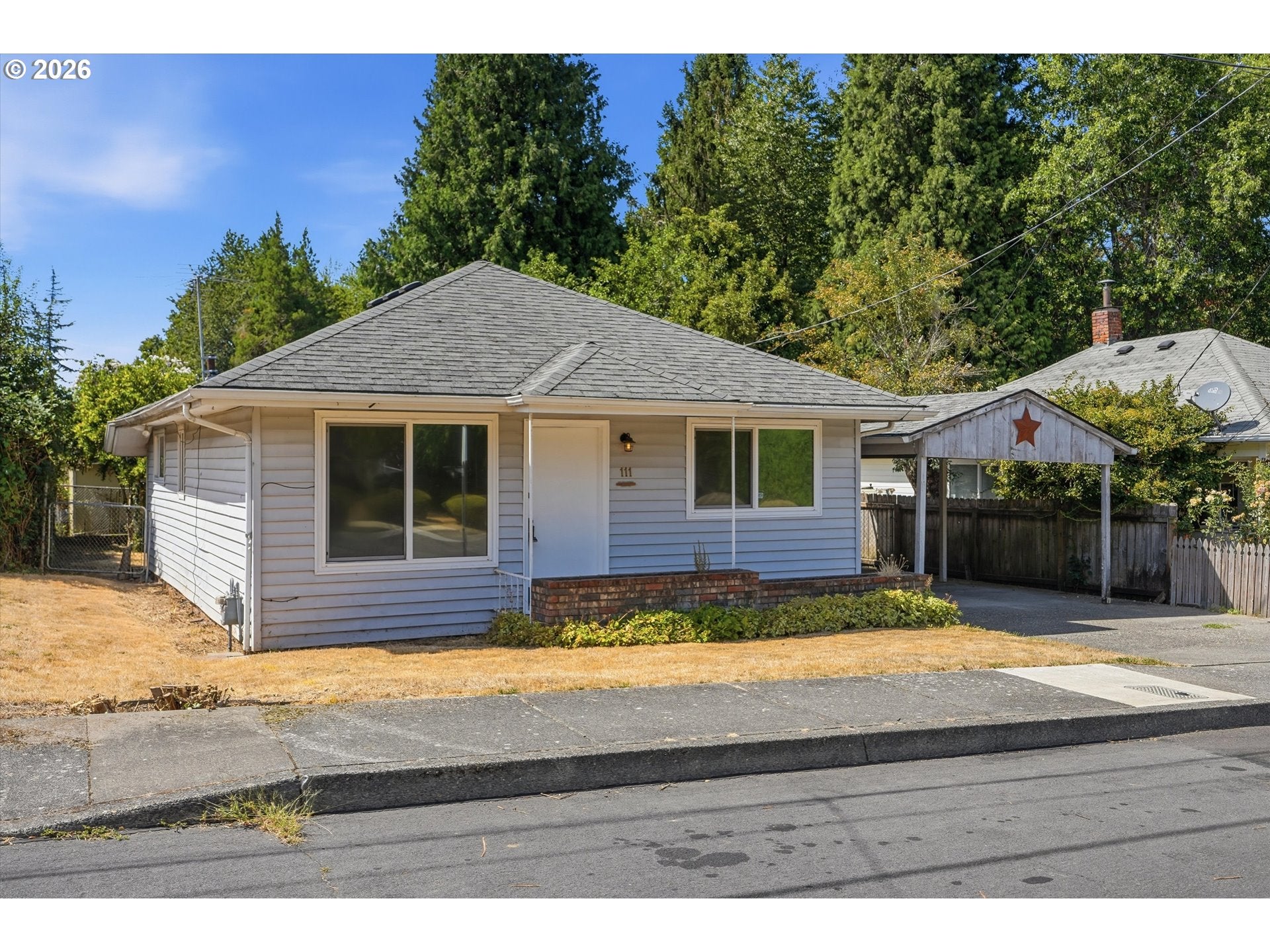 111 SE ELLIOTT AVE
