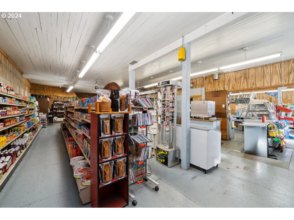 Nehalem, Oregon 97131, United States, ,Commercial,Active,46277