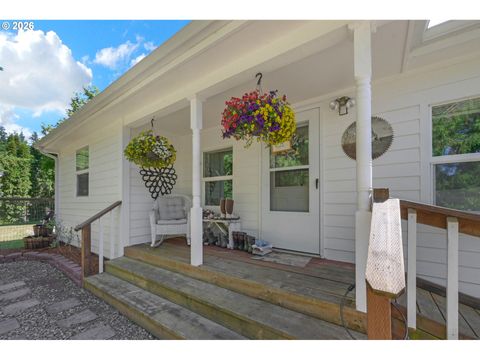 5596 CANARY RD Florence OR 97439