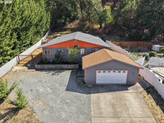 224 AKER DR, MYRTLE CREEK, OR 97457 - Image 09c8b13abb739ecdc070e6a5c4c55cc8/734152648