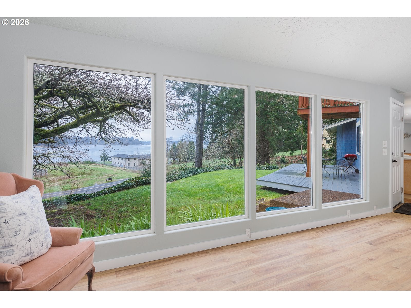 3823 YAQUINA BAY RD