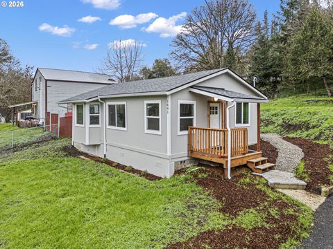 1641 SE MARSTERS AVE Roseburg OR 97470