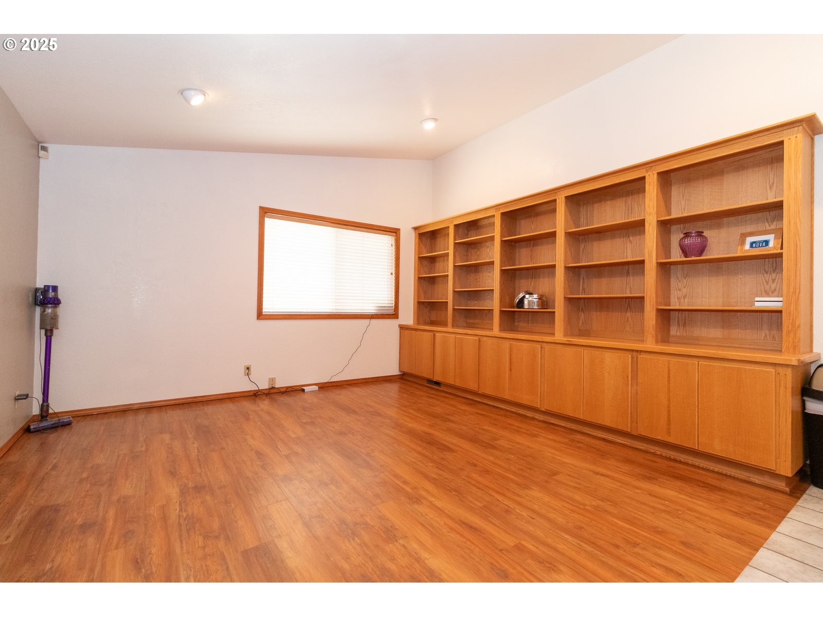 Florence, Oregon 97439, United States, 3 Bedrooms Bedrooms, ,2 BathroomsBathrooms,Residential,Active,157943