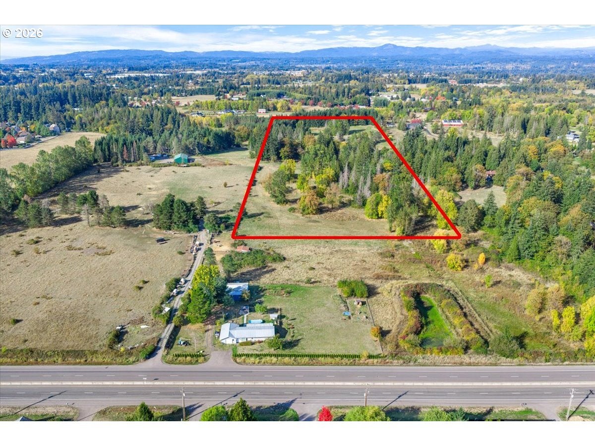 NE 219th ST