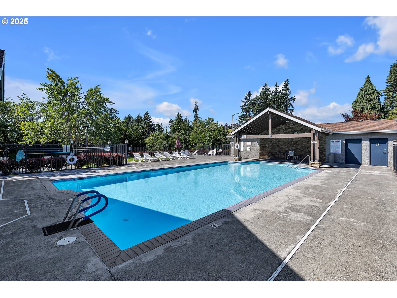 Vancouver, Washington 98664, United States, 2 Bedrooms Bedrooms, ,2 BathroomsBathrooms,Residential,Active,196935