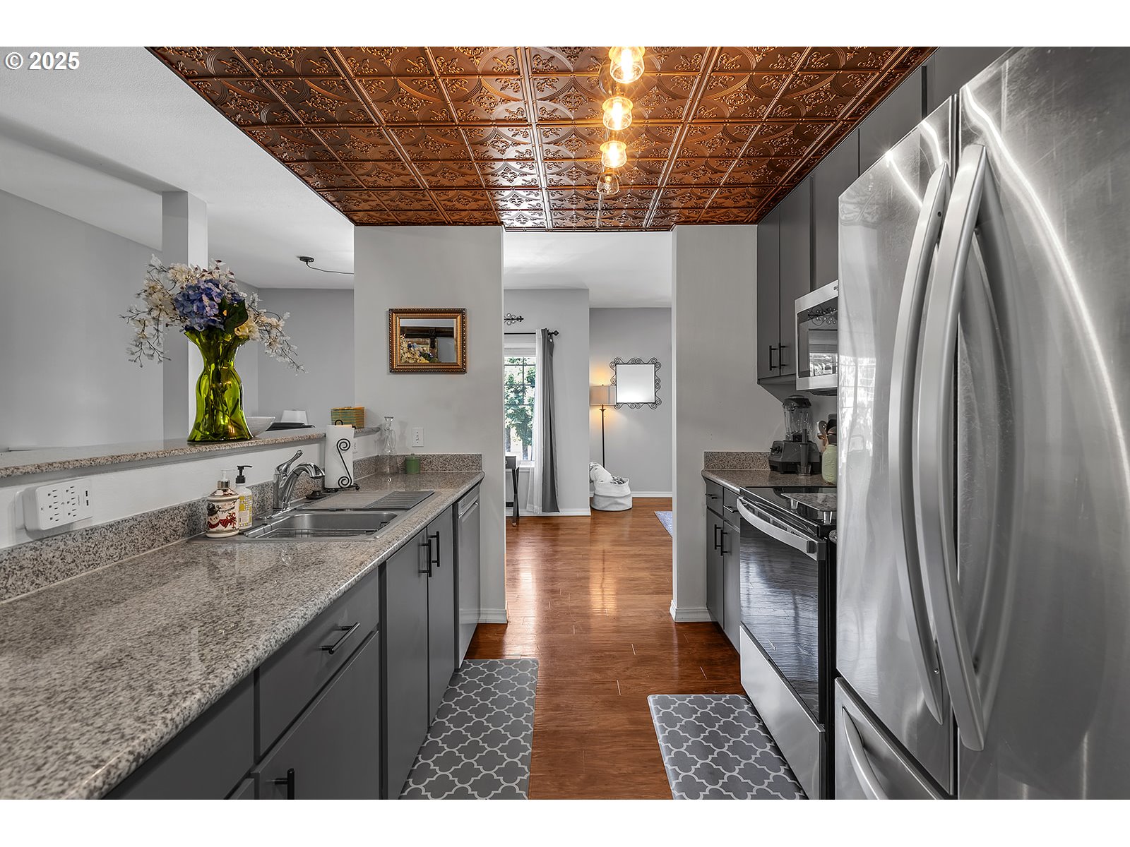 Vancouver, Washington 98664, United States, 2 Bedrooms Bedrooms, ,2 BathroomsBathrooms,Residential,Active,196935