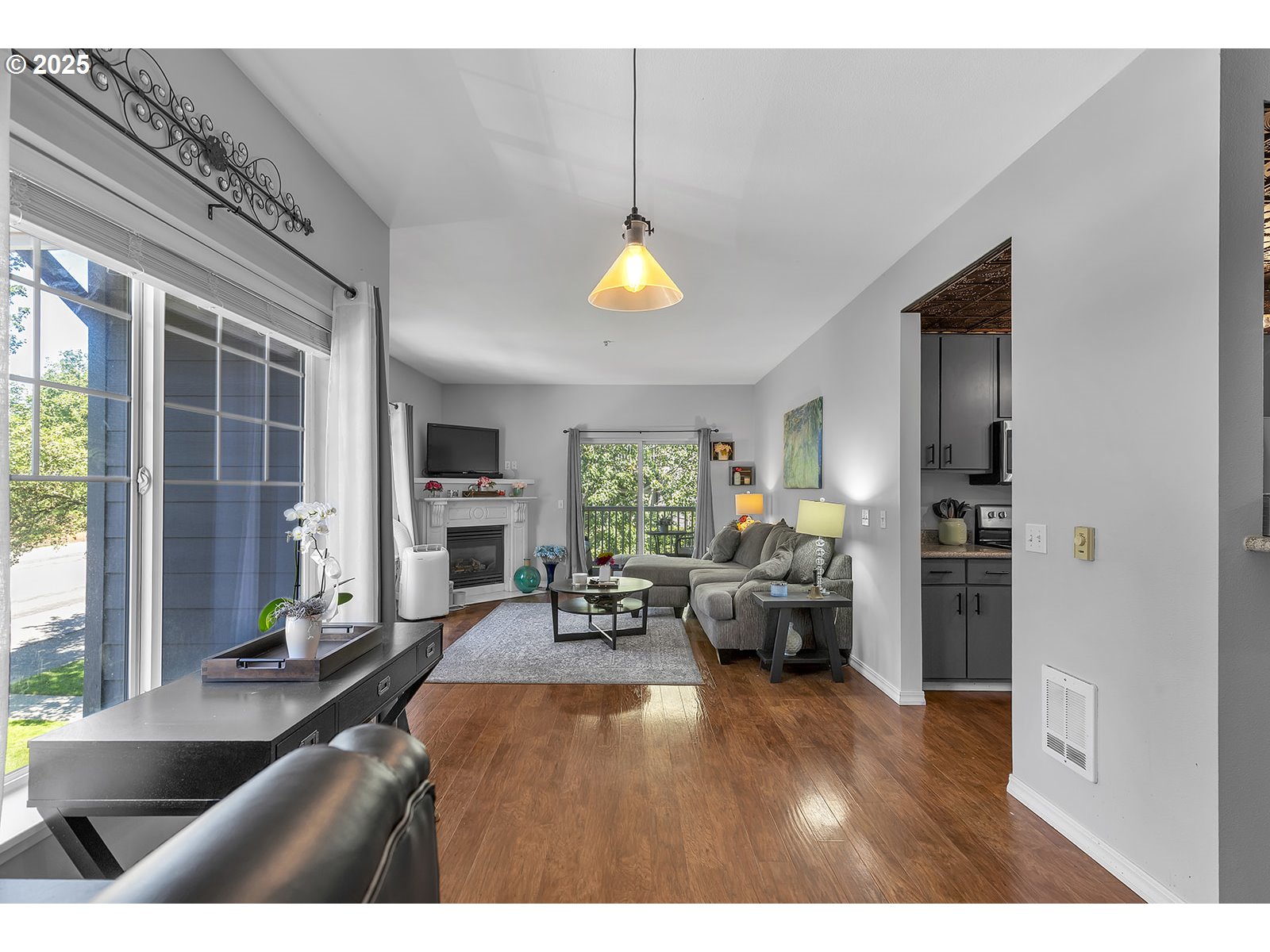 Vancouver, Washington 98664, United States, 2 Bedrooms Bedrooms, ,2 BathroomsBathrooms,Residential,Active,196935