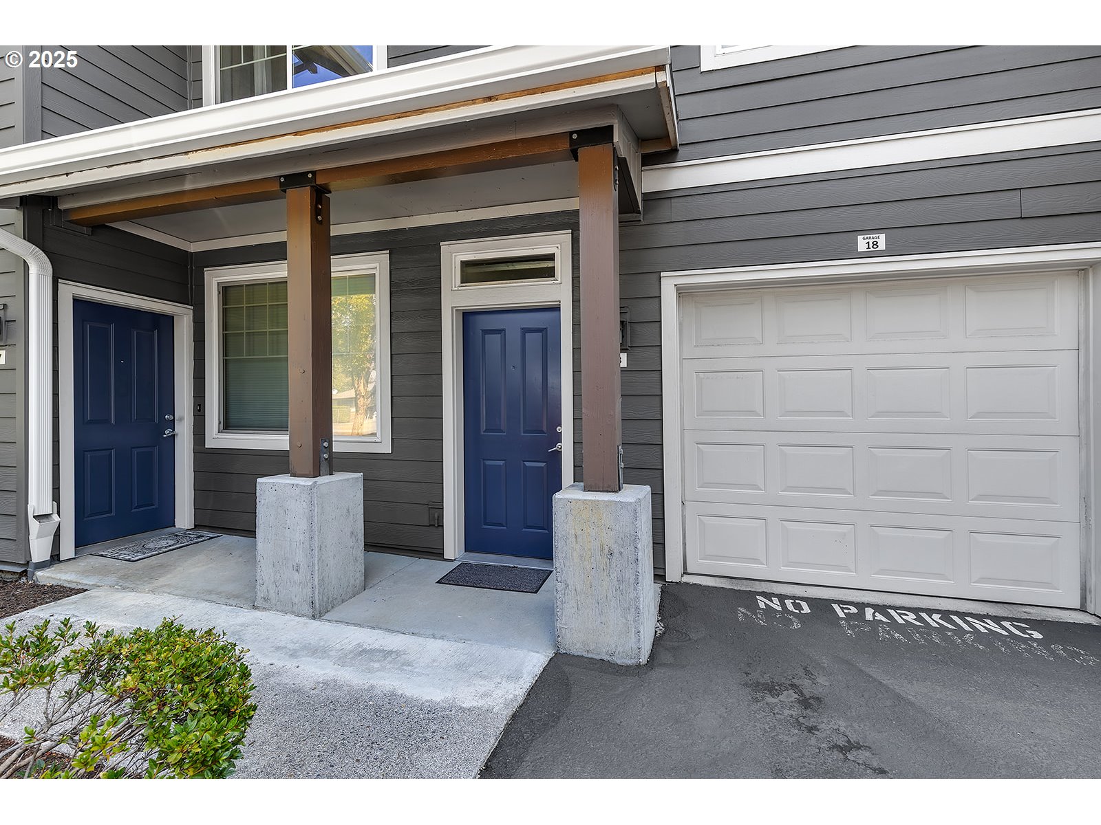 Vancouver, Washington 98664, United States, 2 Bedrooms Bedrooms, ,2 BathroomsBathrooms,Residential,Active,196935