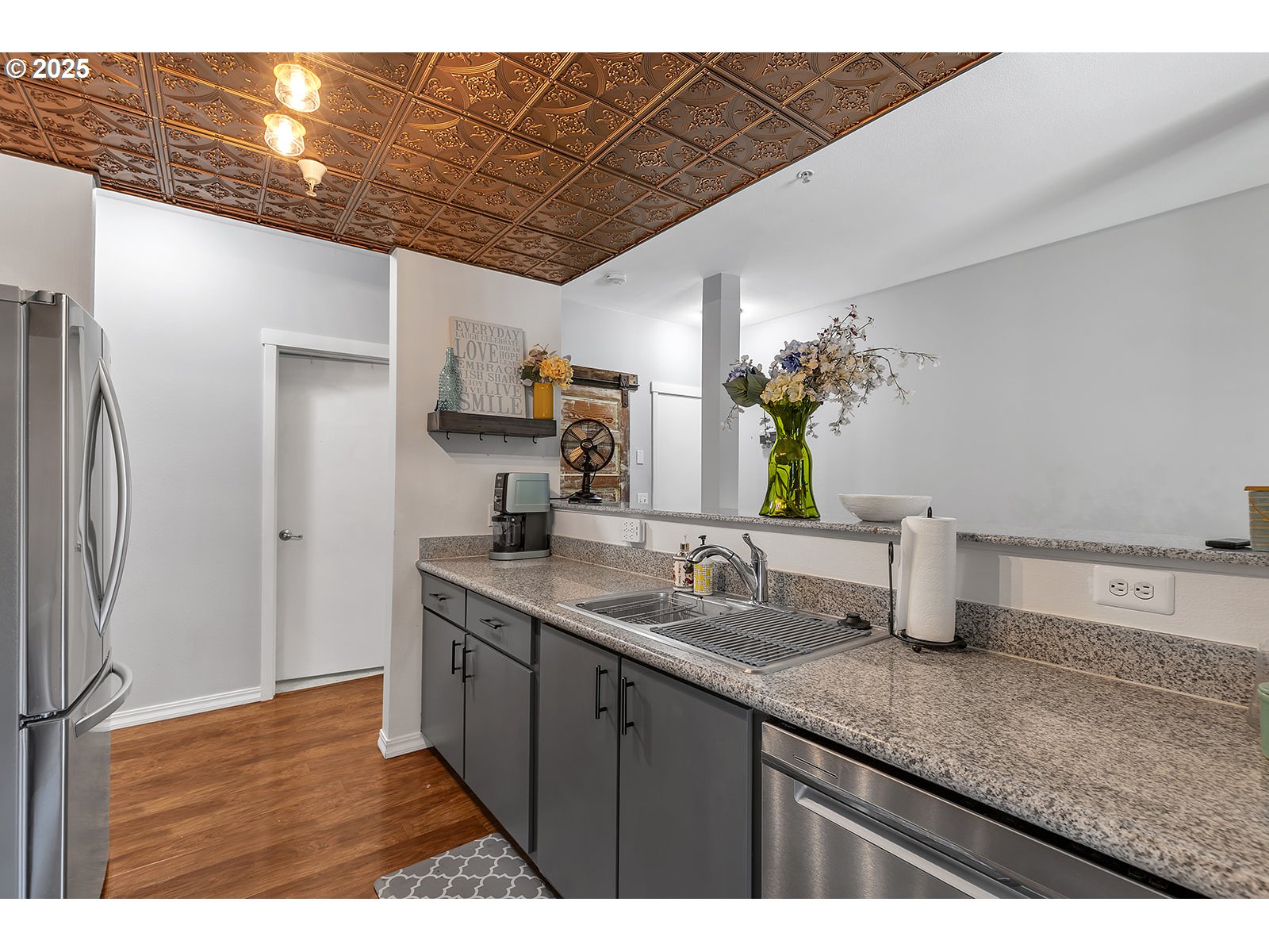 Vancouver, Washington 98664, United States, 2 Bedrooms Bedrooms, ,2 BathroomsBathrooms,Residential,Active,196935